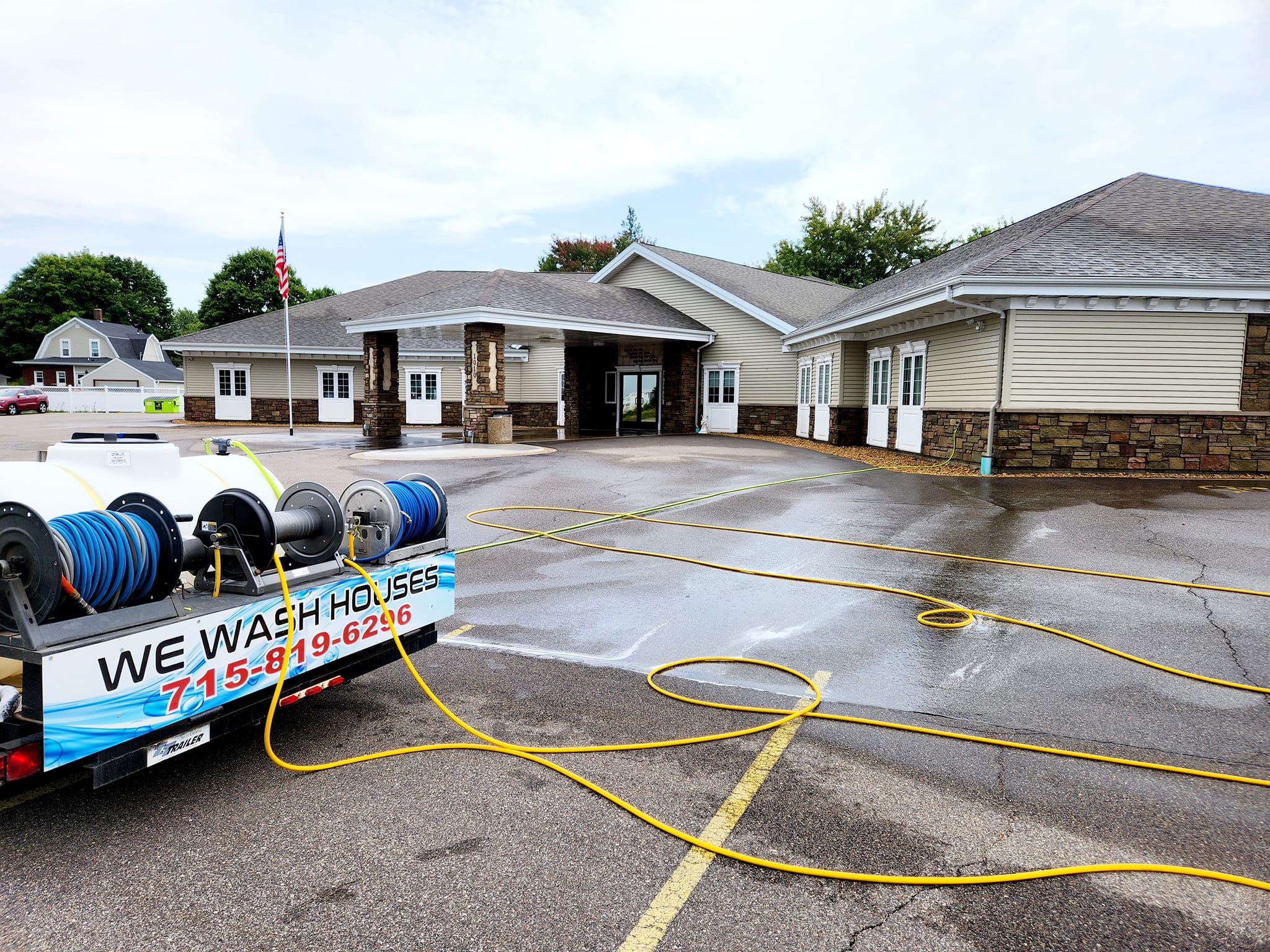 Professional Commercial Building Washing performed in Marshfield, WI